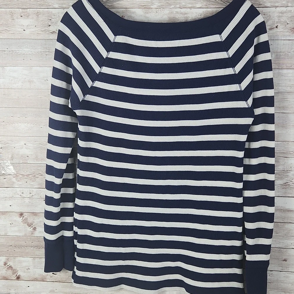 Old Navy, Woman's Striped Navy and White Pullover - Picture 3 of 4